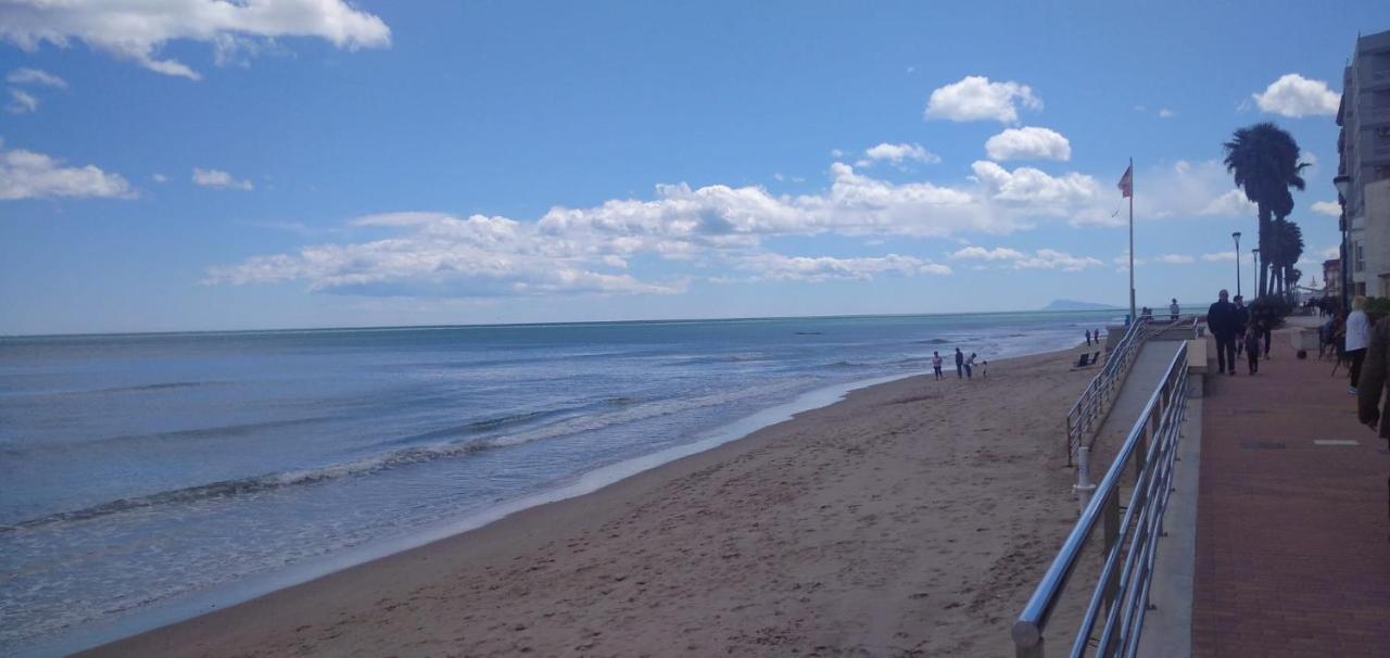 Relax Les Palmeres Apartamento